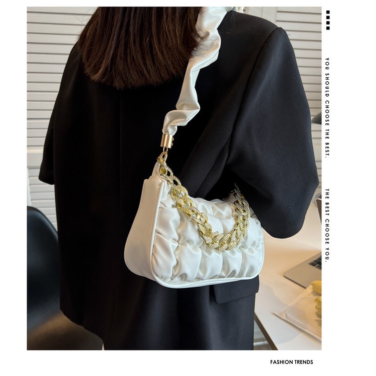 Túi Xách Đeo Vai / Kẹp Nách Hình Đám Mây Thời Trang 2022 Dành Cho Nữ