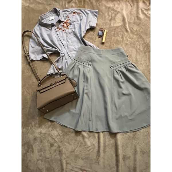 Sơ mi kẻ thêu hoa adore  dress