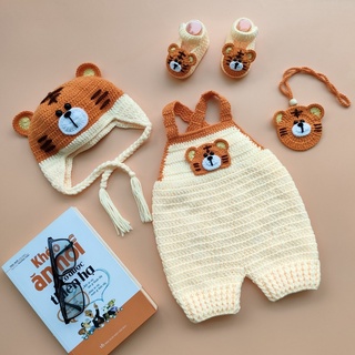 Bộ đồ hổ bằng len cho bé, hàng thủ công handmade