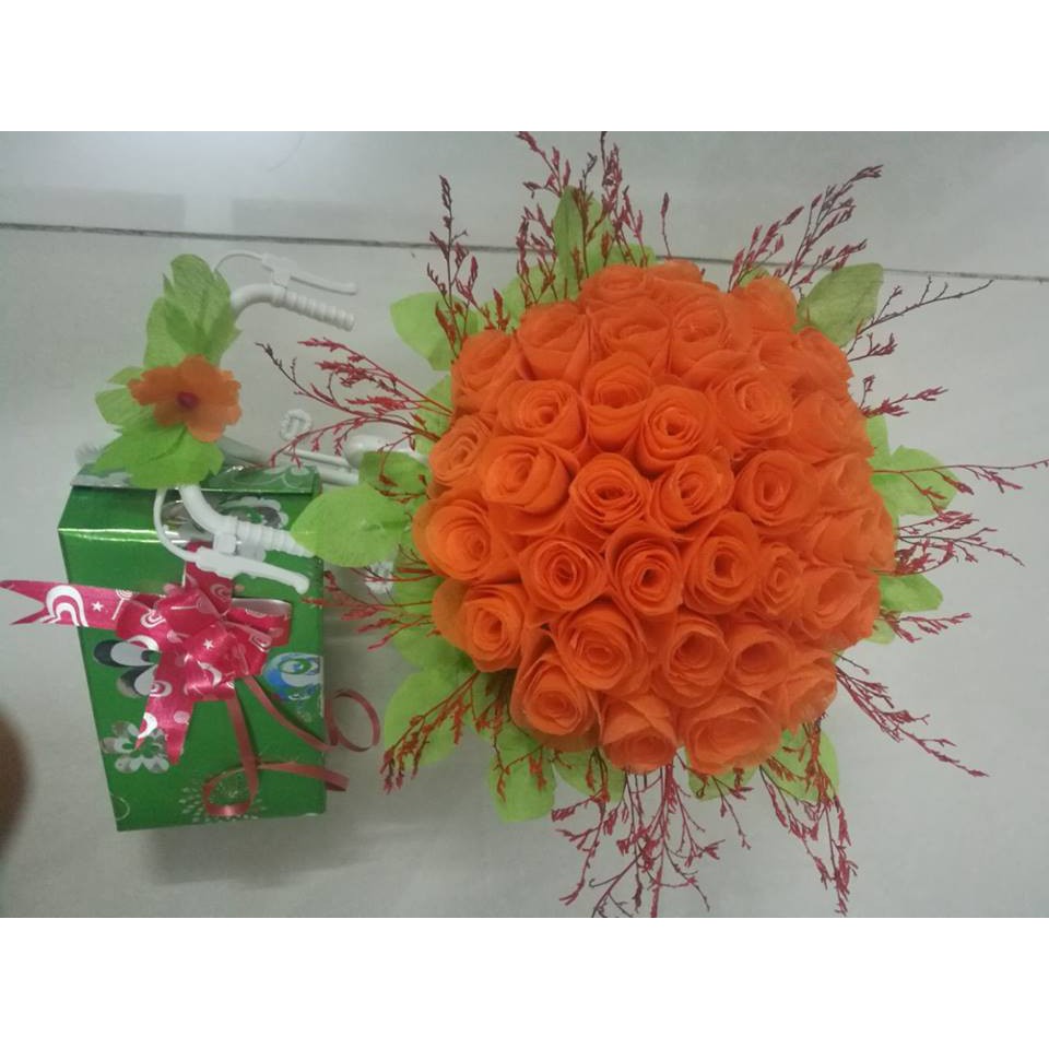 Xe đạp cắm hoa