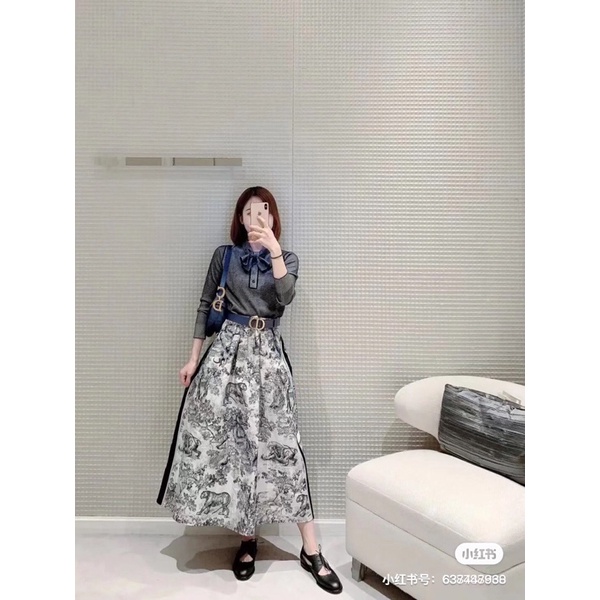 Chân váy dài dáng xoè vải jacquard mẫu mới Dior CD cao cấp chân váy thời trang nữ phối đồ phong cach
