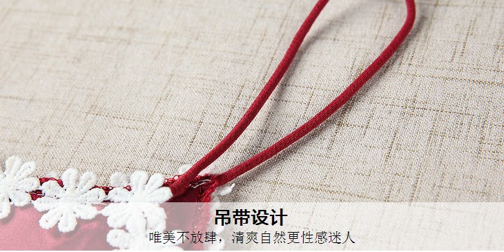 Bộ Đồ Ngủ Lụa In Họa Tiết Hoa Cúc Quyến Rũ Dành Cho Nữ | BigBuy360 - bigbuy360.vn