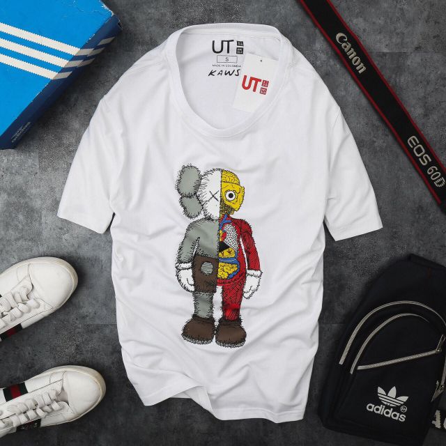 ÁO THUN NAM NỮ QC ( trắng và đen)