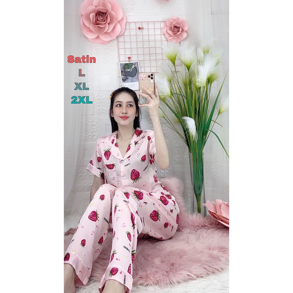 ĐỒ BỘ PIJAMA LỤA SATIN IN HÌNH QUẦN DÀI TAY NGẮN | BigBuy360 - bigbuy360.vn