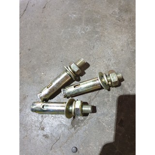 Tắc kê nở sắt M12*9
