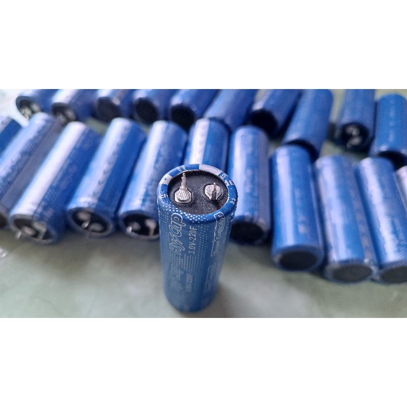 siêu tụ 3v 220f (set 10 quả)