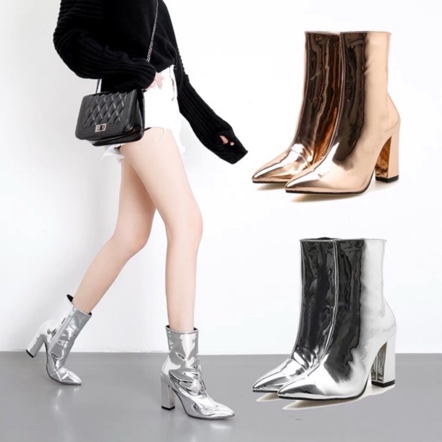 HOT!!!!!!!!! Mẫu boot bạc hot hit thu đông 2020 cho những cô nàng cá tính và thích sự nổi bật. Thiết kế mũi nhọn cao 9p.
