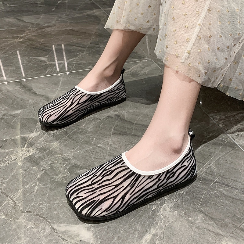 Breathable Oukang Mesh Single Shoes Women's Summer Flat 2021 New Retro Zebra Cotton One Foot Pedal Bean Shoes