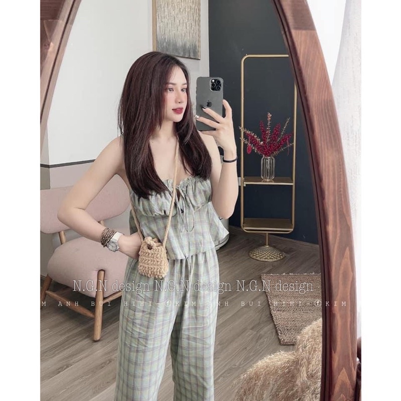 Bộ babaydoll hai dây mix quần suông ống rộng kẻ karo | BigBuy360 - bigbuy360.vn