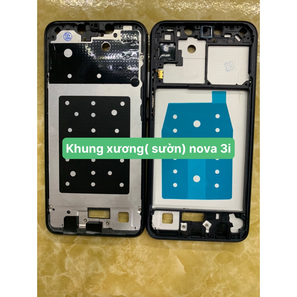 Khung xương Huawei Nova 3i, kèm phím bấm âm lượng