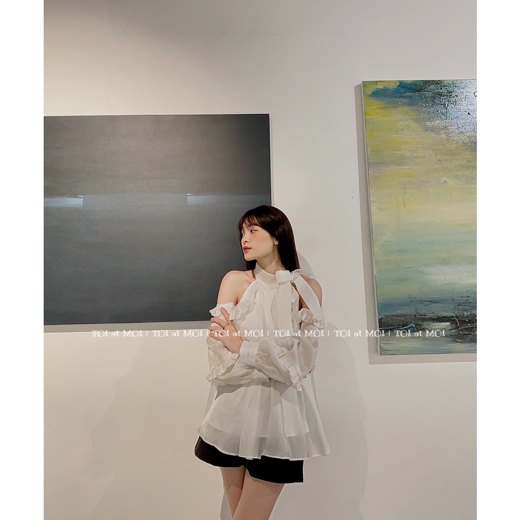 ÁO TƠ NHŨ TRẮNG HỞ VAI _TOI et MOI