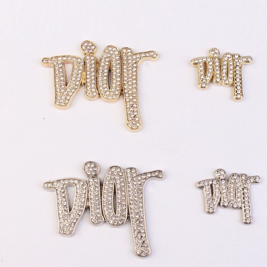 Ghim Cài Giày Bằng Kim Loại Đính Đá Thiết Kế Logo DIOR Sang Trọng Dành Cho Nữ
