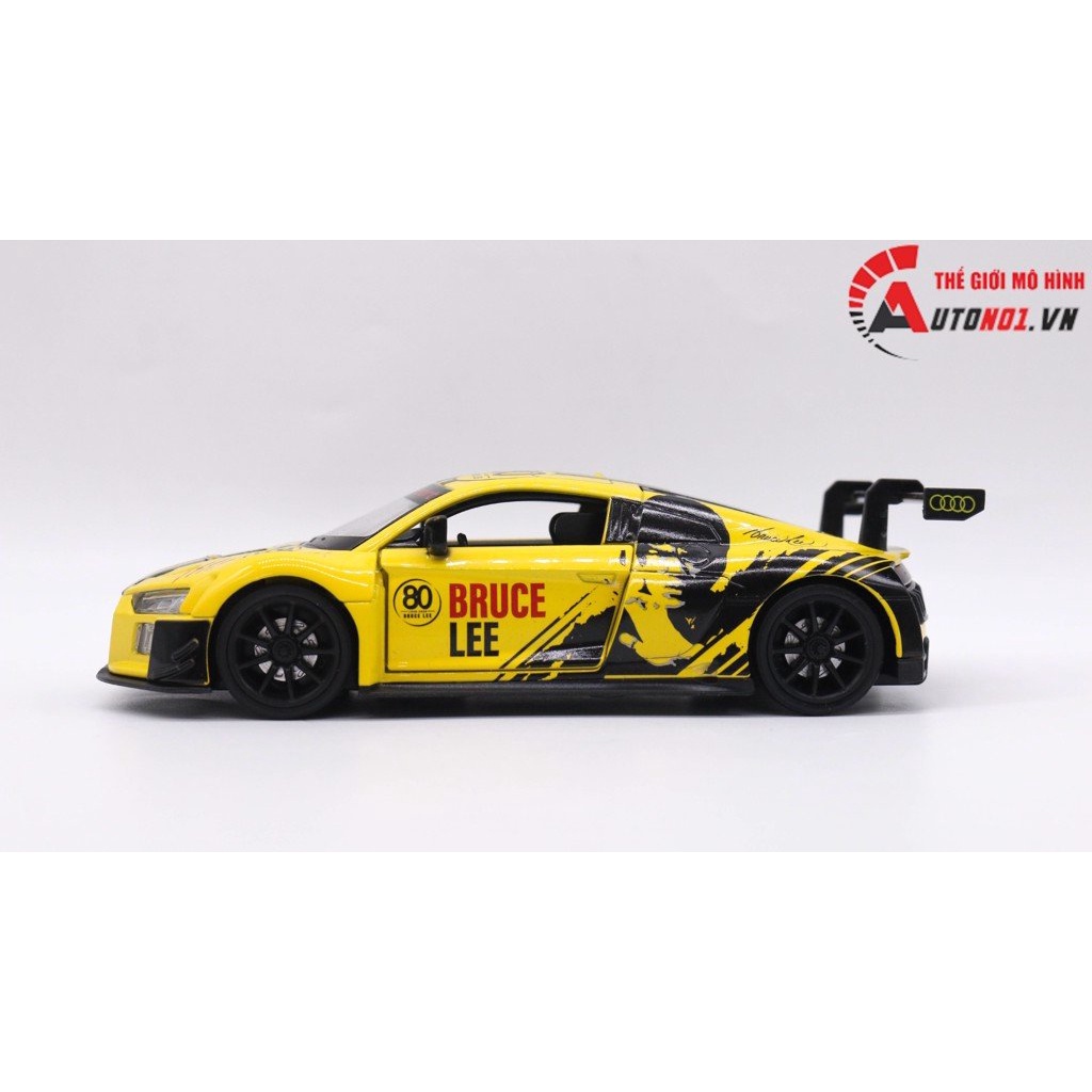 MÔ HÌNH XE AUDI R8 LMS BRUCE LEE 80TH 1:32 MAKEDA 7782