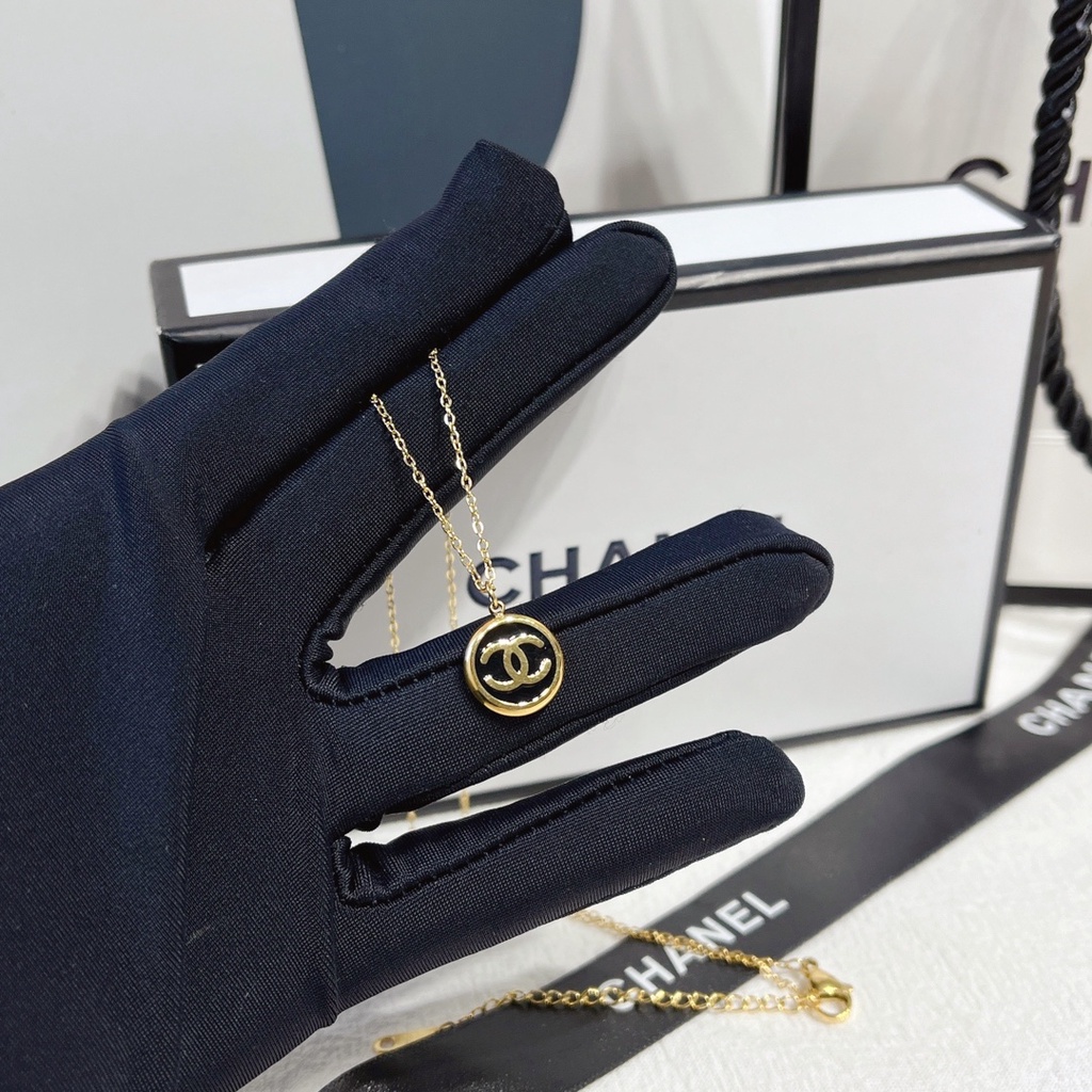 Vòng cổ Chanel Bằng Thép Titan Không Phai Phong Cách retro Cá Tính