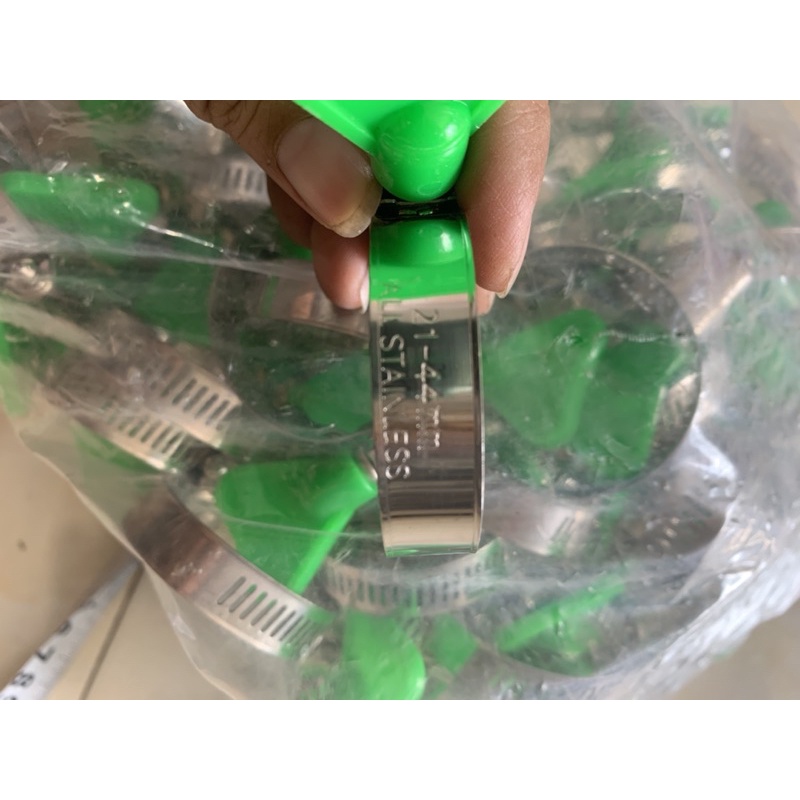 Đai xiết inox có sẵn tay nhựa các cỡ 16 20 27 42 76