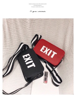 Túi hộp đeo chéo exit cá tính