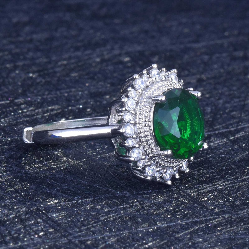 Nhẫn đính đá zircon lớn màu bạc thời trang dành cho nữ