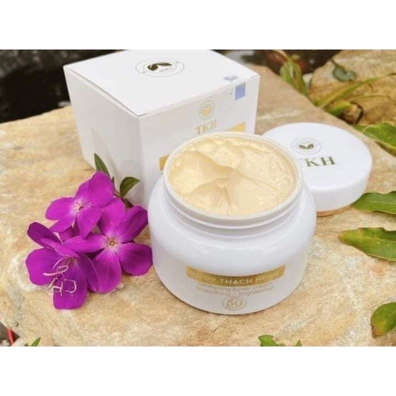 BODY THẠCH NGHỆ TRẦN KIM HUYỀN