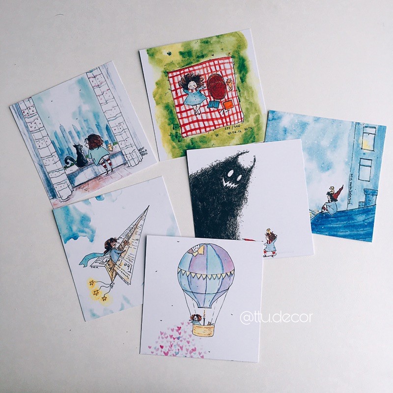 SET 6 TẤM POSTCARD CÔ BÉ TÓC XÙ TRANG TRÍ