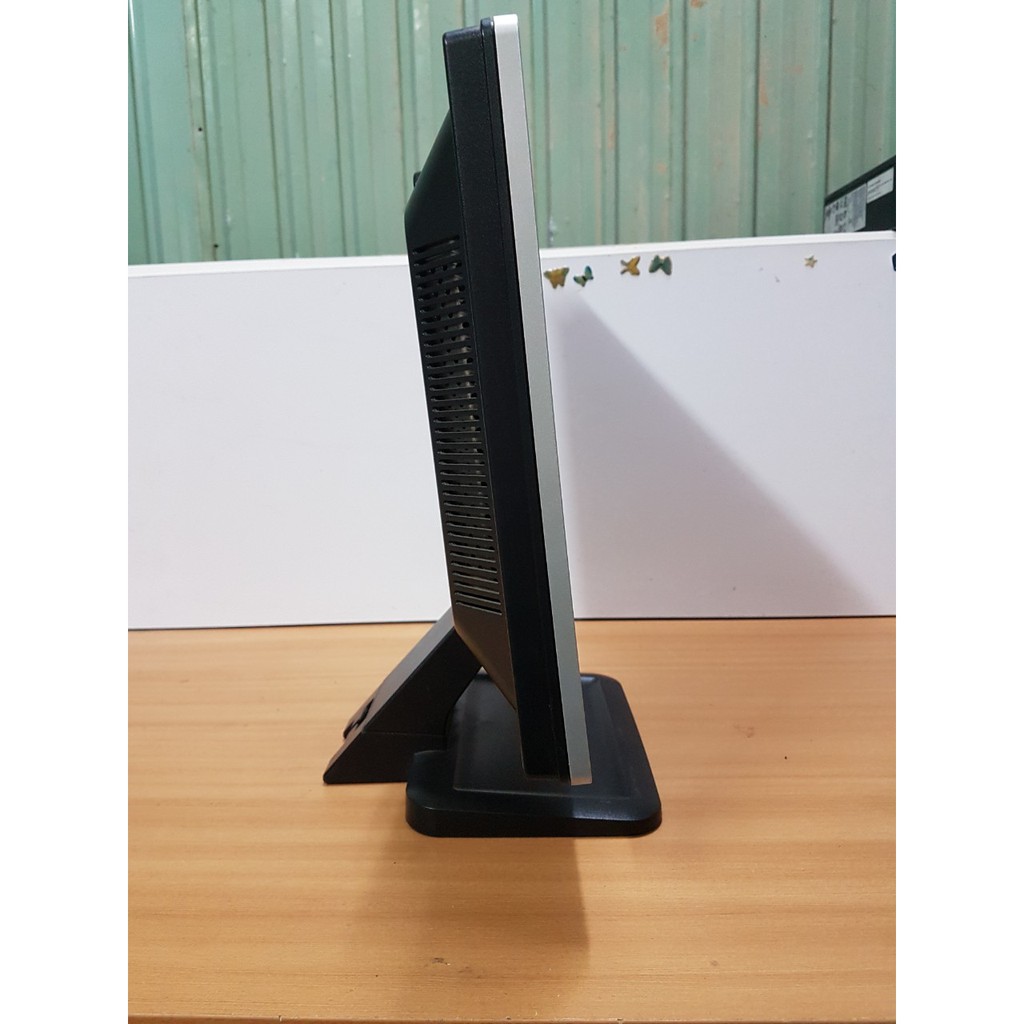 Màn hình HP 17 inch ,hình ảnh thực đẹp xuất sắc | BigBuy360 - bigbuy360.vn