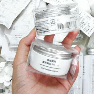 Kem dưỡng Muji chuyên dưỡng ẩm, trắng da, chống lão hóa 45g