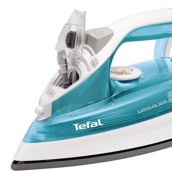Bàn là, bàn ủi hơi nước Tefal FV3910 2200W, mặt bàn là chống dính Ceramic, sản xuất Pháp, bảo hành 2 năm