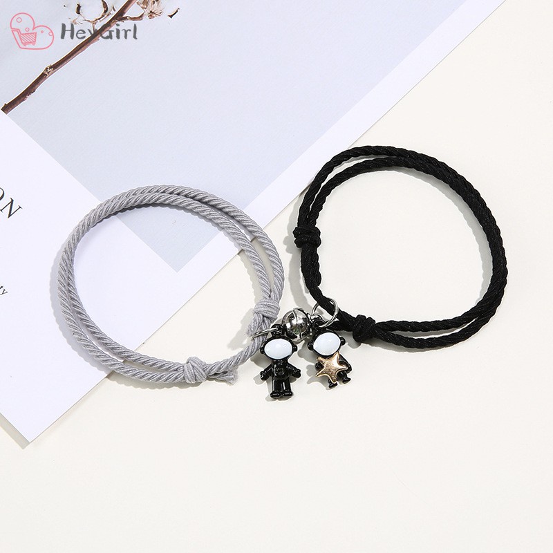 Bộ vòng đeo tay / vòng đeo tay đơn có nam châm hình phi hành gia màu đen trắng kiểu retro Hàn Quốc độc đáo cho cặp đôi