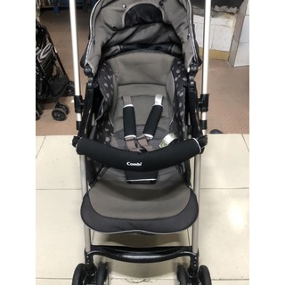 Xe Đẩy 2 Chiều Combi Ricco
