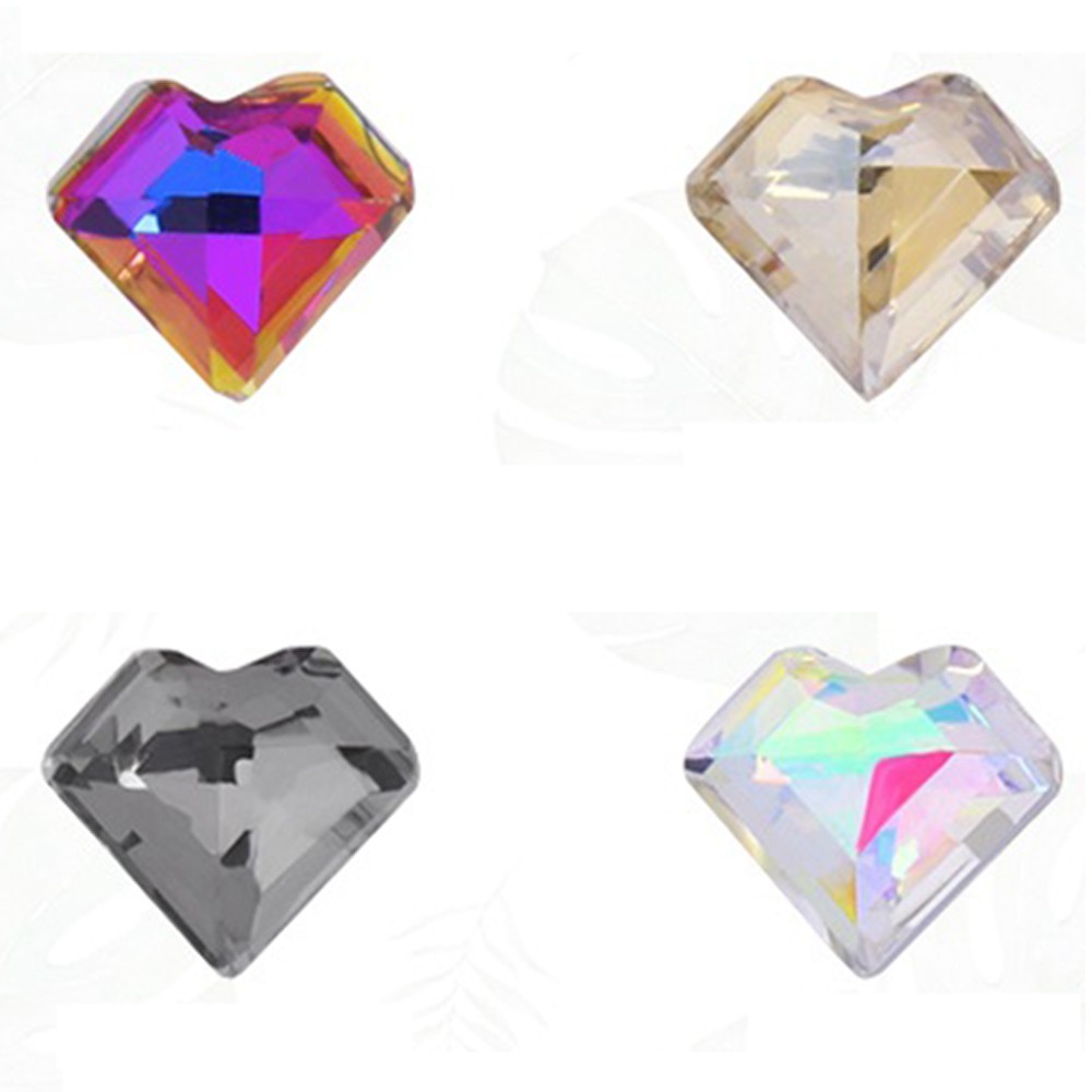 [Hàng mới về] Set 20 phụ kiện đá kim cương giả kiểu trái tim để trang trí móng nghệ thuật cỡ 8mm