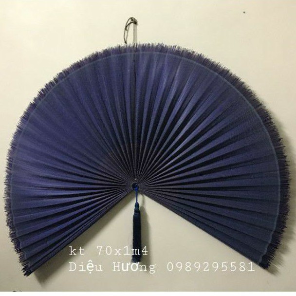 Quạt Trang Trí Treo Tường Làm Bằng Nan Tre