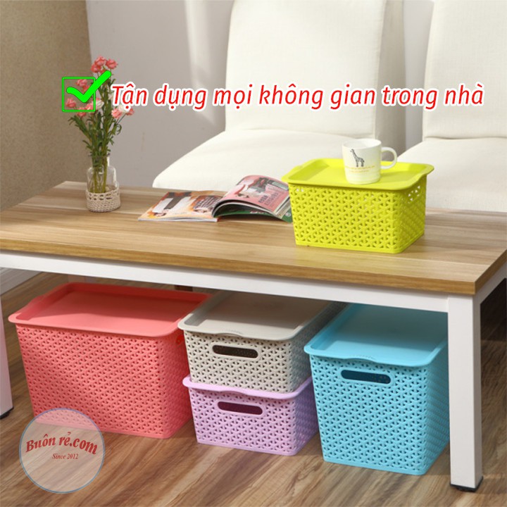 Giỏ Nhựa Hàn Quốc Song Long Có Nắp Size Trung ( MS: 2573 ) làm  chất liệu nhựa PP bền đẹp, dày dặn, chắc chắn