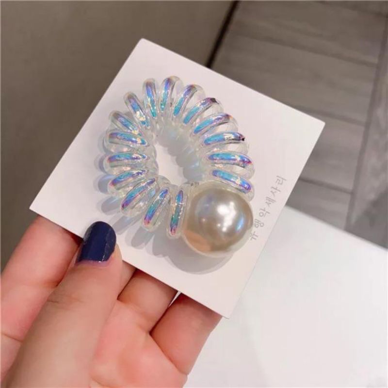 Dây cột tóc lò xo đính hạt ngọc sang chảnh
