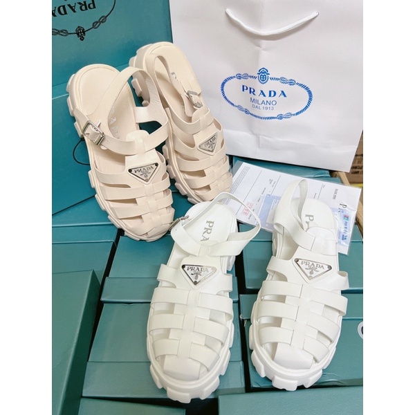 Sandal giọ Đế 4cm