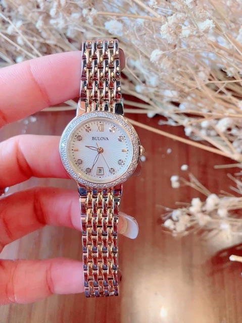 Đồng hồ nữ hiệu Bulova