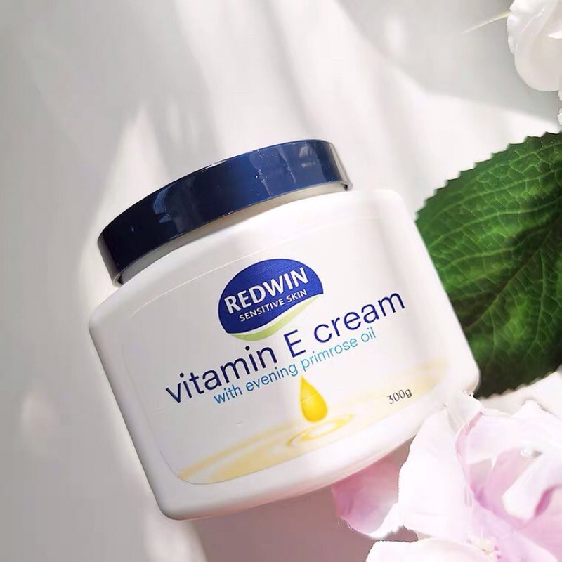 Kem dưỡng da mềm mịn REDWIN Vitamin E Cream 300g của Úc