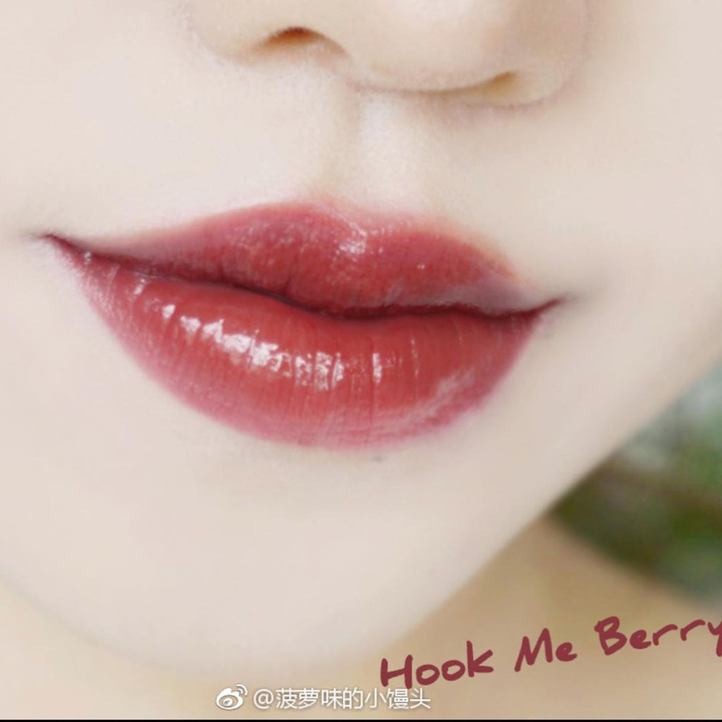 Son kem YSL Volupte Liquid Color Balm màu 11 - Hook Me Berry | BigBuy360 - bigbuy360.vn