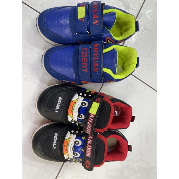 GIÀY BÉ TRAI THỜI TRANG XẢ KHO