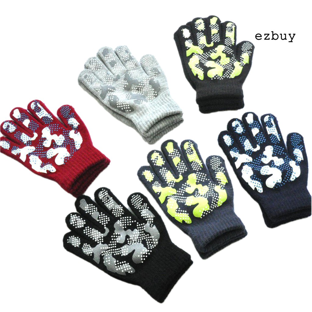 Găng tay thể thao dệt kim hoạ tiết lính chống trượt dành cho bé