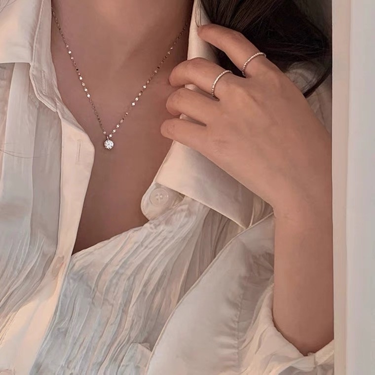 Vòng cổ Đính Kim Cương Giả Cao Cấp Thời Trang Dành Cho Nữ