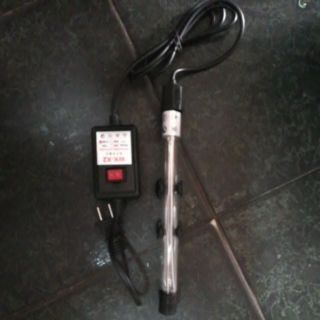 Đèn uv diệt rêu hồ cá