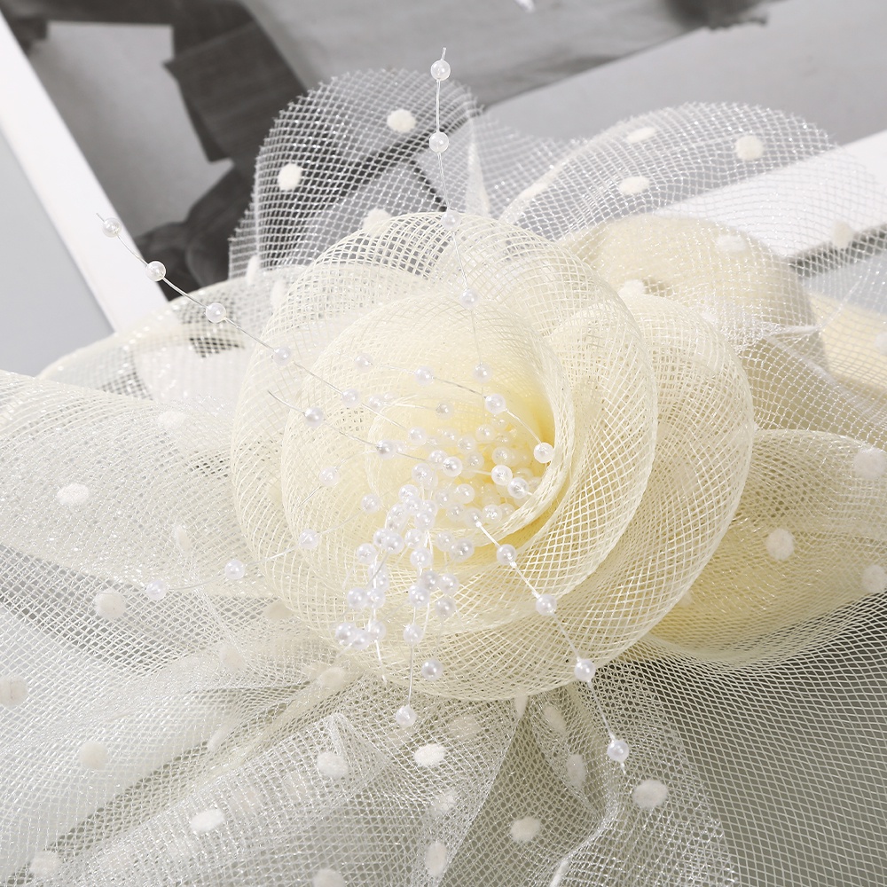 Mũ Lưới Đính Hoa Hồng Và Ngọc Trai Thanh Lịch Cho Cô Dâu