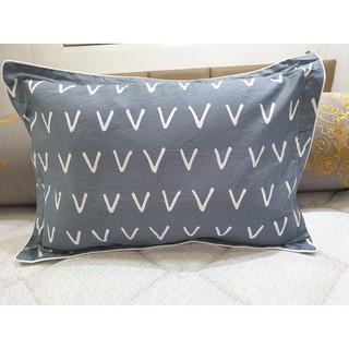 EVERON GỐI TRẺ EM NHIỀU MÀU 35*50cm