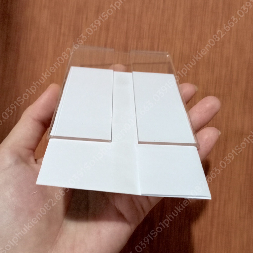 Tấm mica cứng trong suốt để trưng thông tin, hình ảnh (kích thước 12cm x 8.5cm)