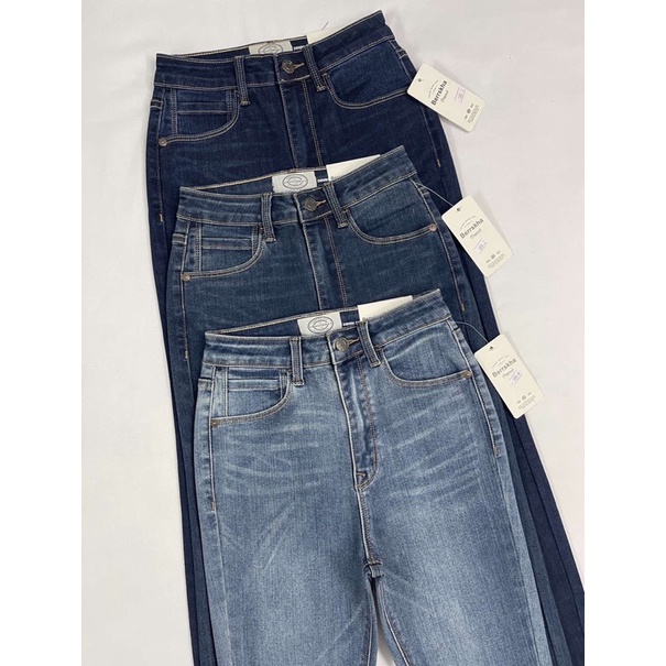 Quần skinny 9 tấc trơn Berrskha lưng cao qua rốn