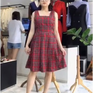 Váy Nguyen Quynh Hoa
