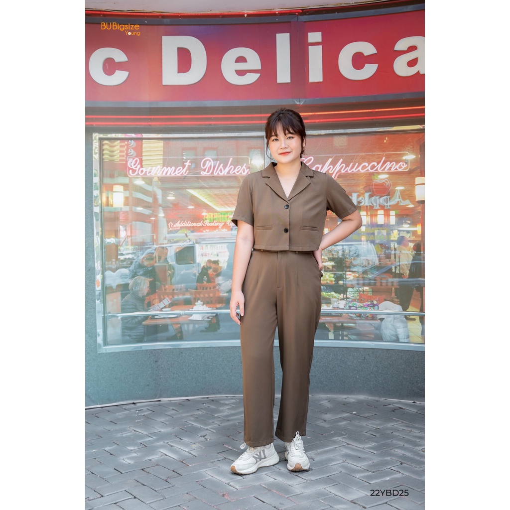 Set áo cổ bẻ dáng ngắn + Quần ống rộng BIGSIZE (55kg đến 95kg) - 22YBD25 - [BU Bigsize Young]