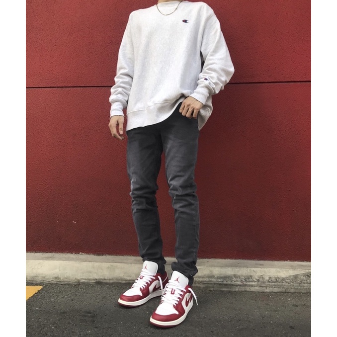 Quần jean nam màu đen wash cao cấp , form slimfit ôm vừa, chất jean co giãn thoải mái.
