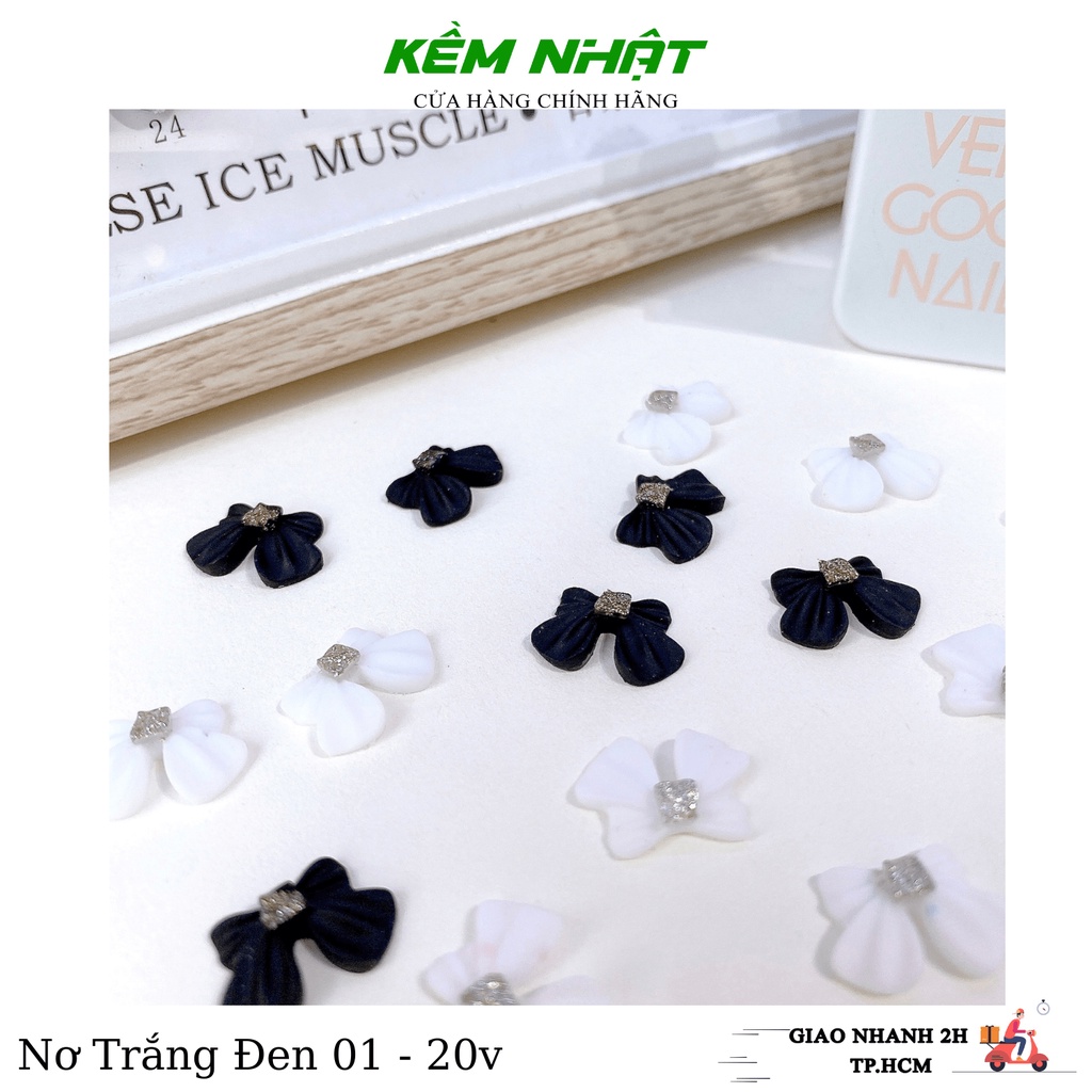 Set Charm Đính Móng Nơ Nhựa Trắng Đen