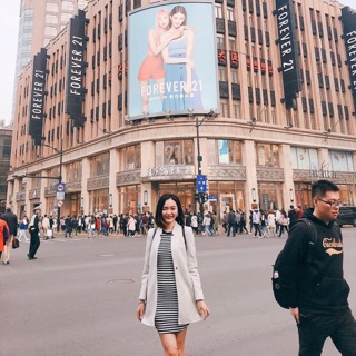Thanh lý áo khoác Zara auth mua ở zara Đồng Khởi size xs hình thật mình mặc