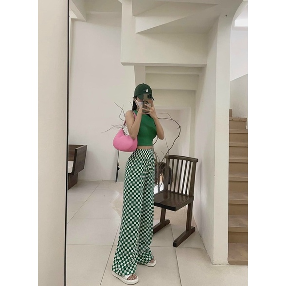 Set áo thun phối quần xuông caro